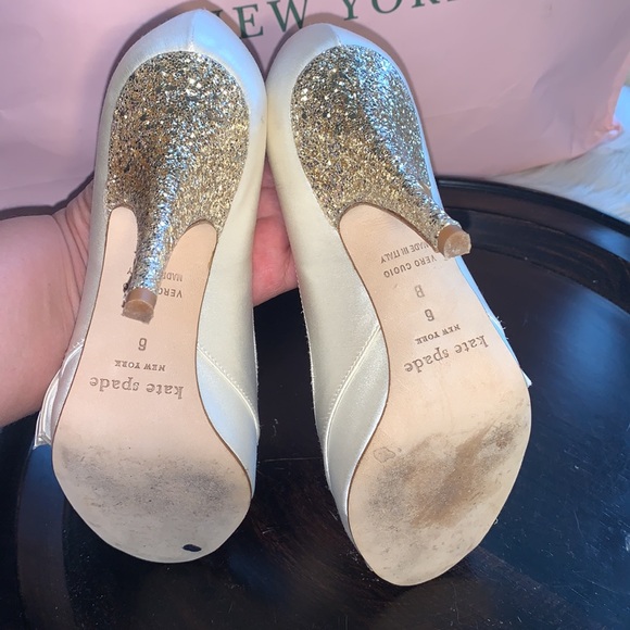 Kate Spade  Ivory / Gold Glitter Heels Pumps - Picture 11 of 15
